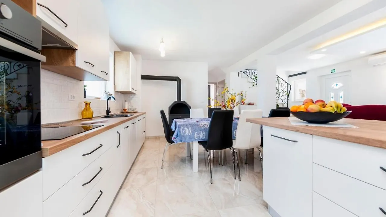 Pensión Villa Nina Žminj Croacia