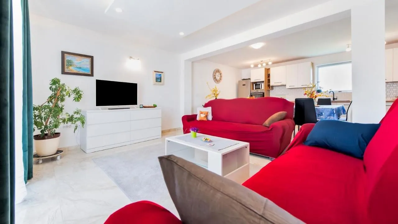 Villa Nina Žminj 0*,  Croacia